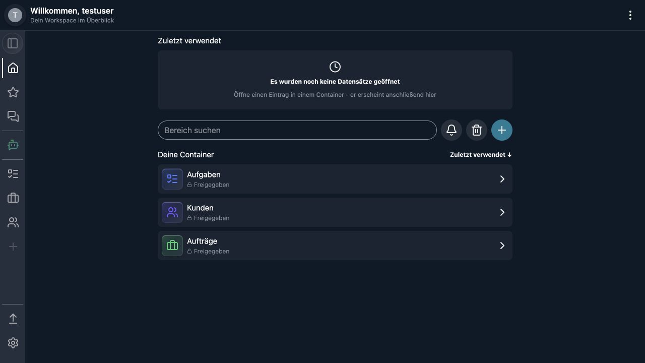 Ergebnis in der App: Kunden, Aufträge und Aufgaben. Die Bereiche sind angelegt; noch keine Einträge erfasst.