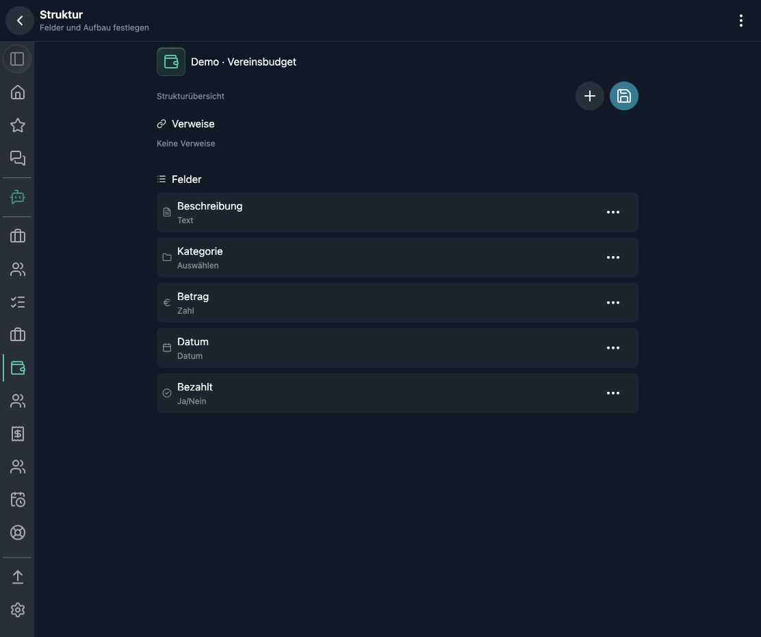 Echte App-Aufnahme: von der KI angelegter Bereich mit passenden Feldern.