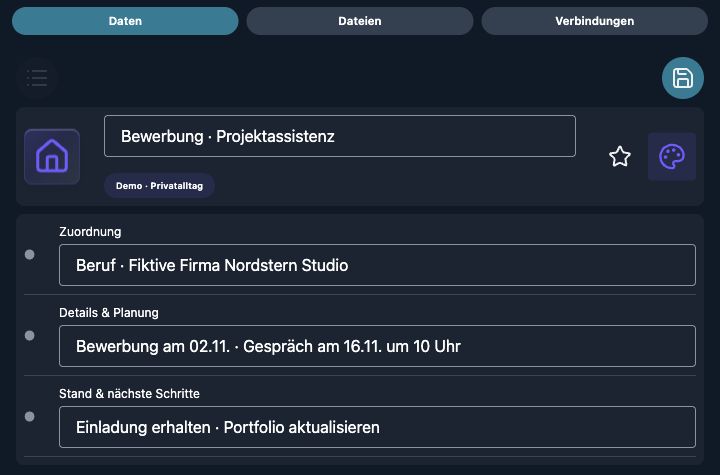 Echte 4tbase-App: Bewerbungen als Bearbeitungsformular mit fiktiven Demodaten.