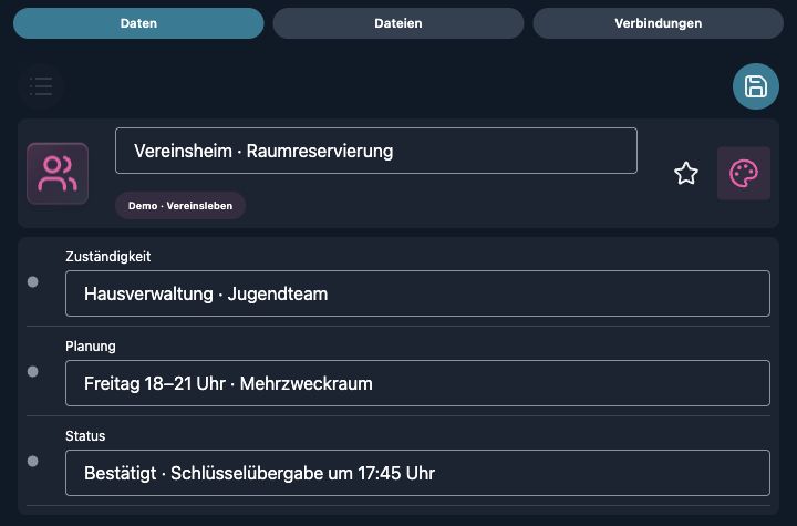 Echte 4tbase-App: Räume als Bearbeitungsformular mit fiktiven Demodaten.